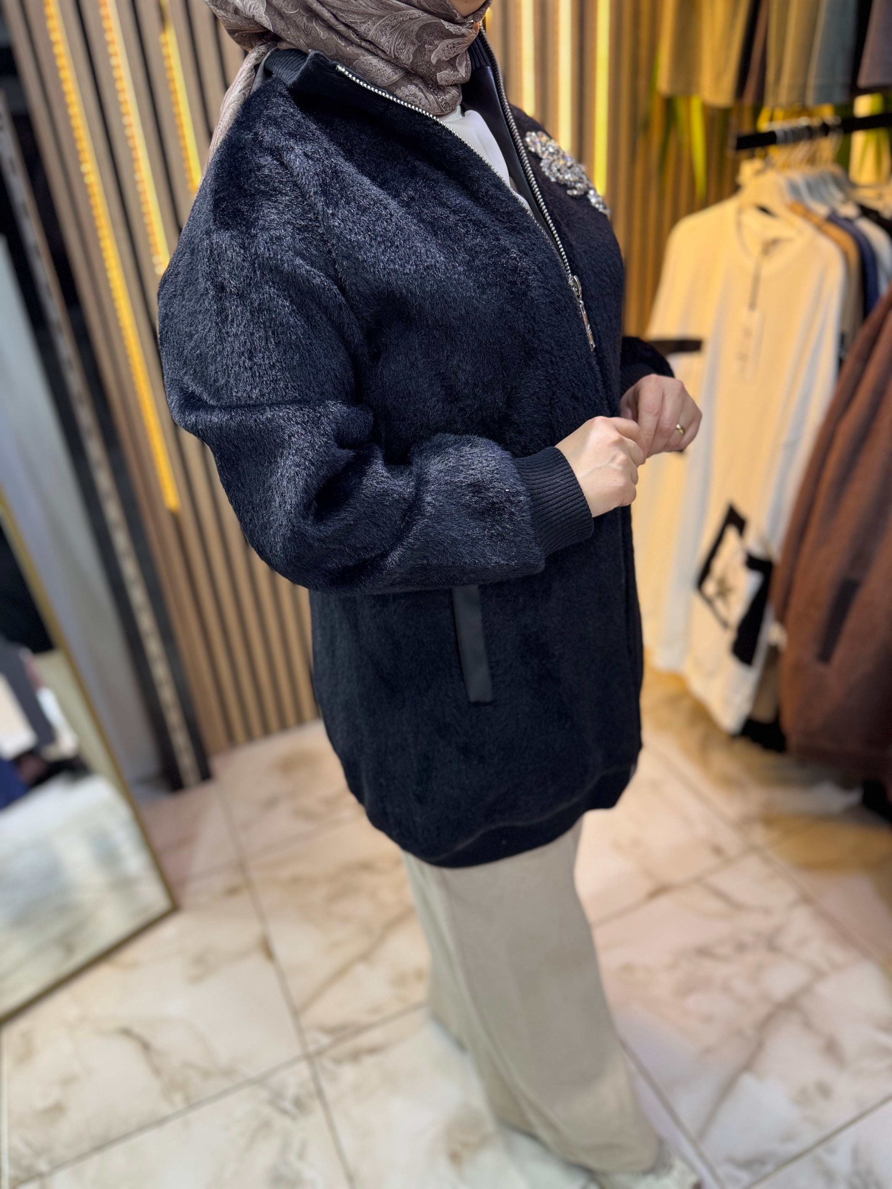 STELLA PELUŞ ANGORA KABAN