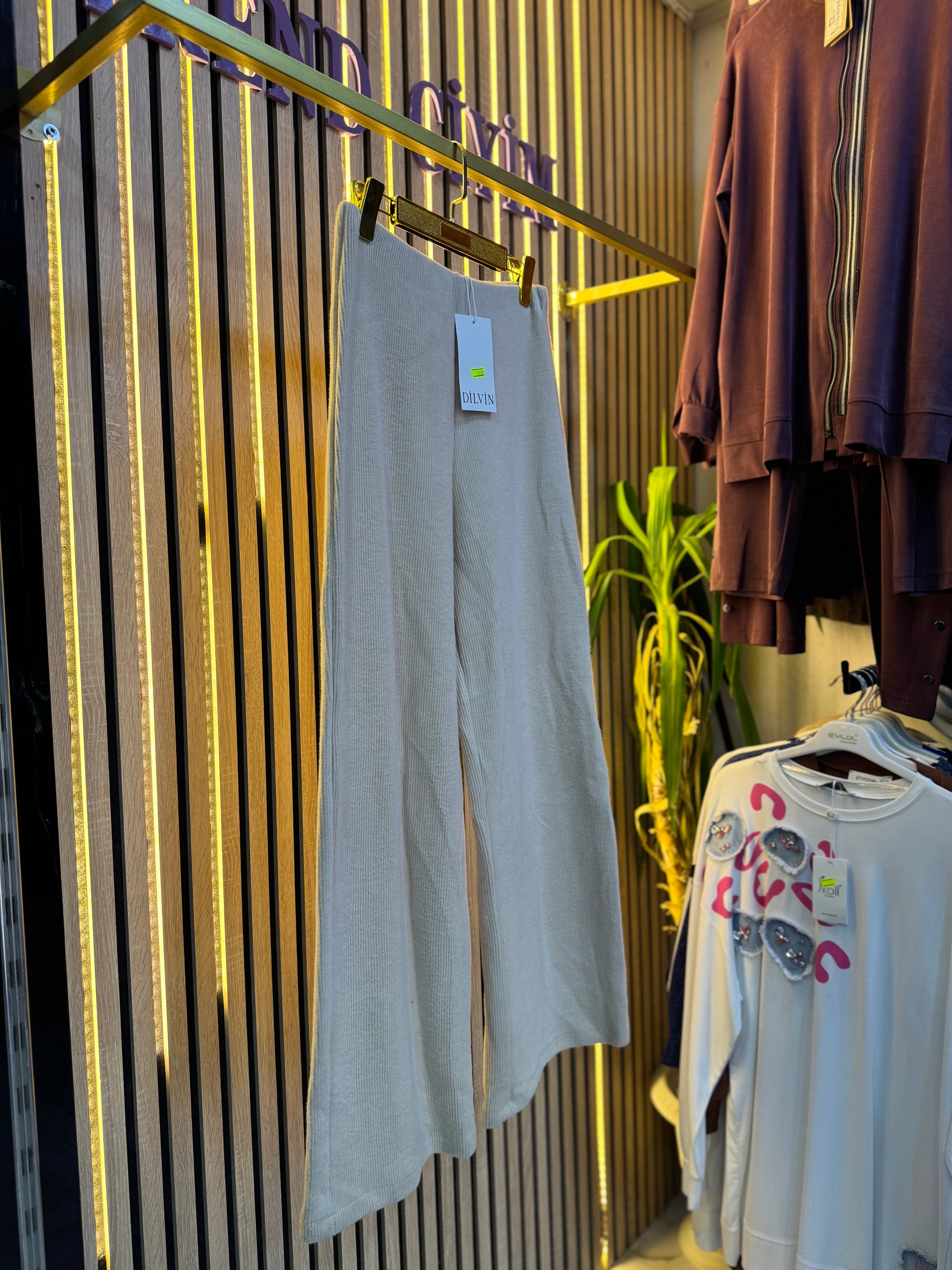 DILVIN TRIKO PANTOLON KREM