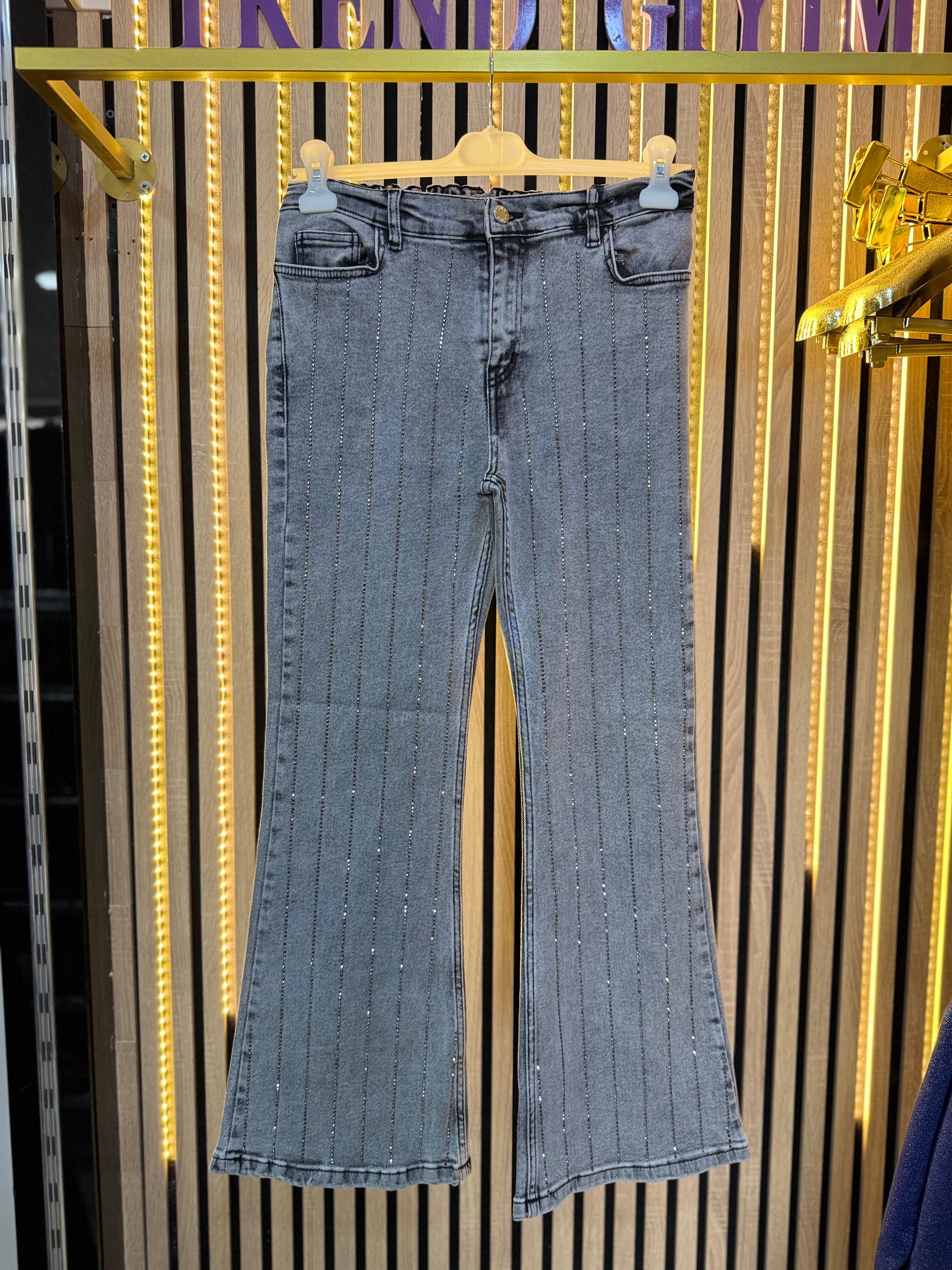 TAŞLI İSPANYOL PAÇA PANTOLON