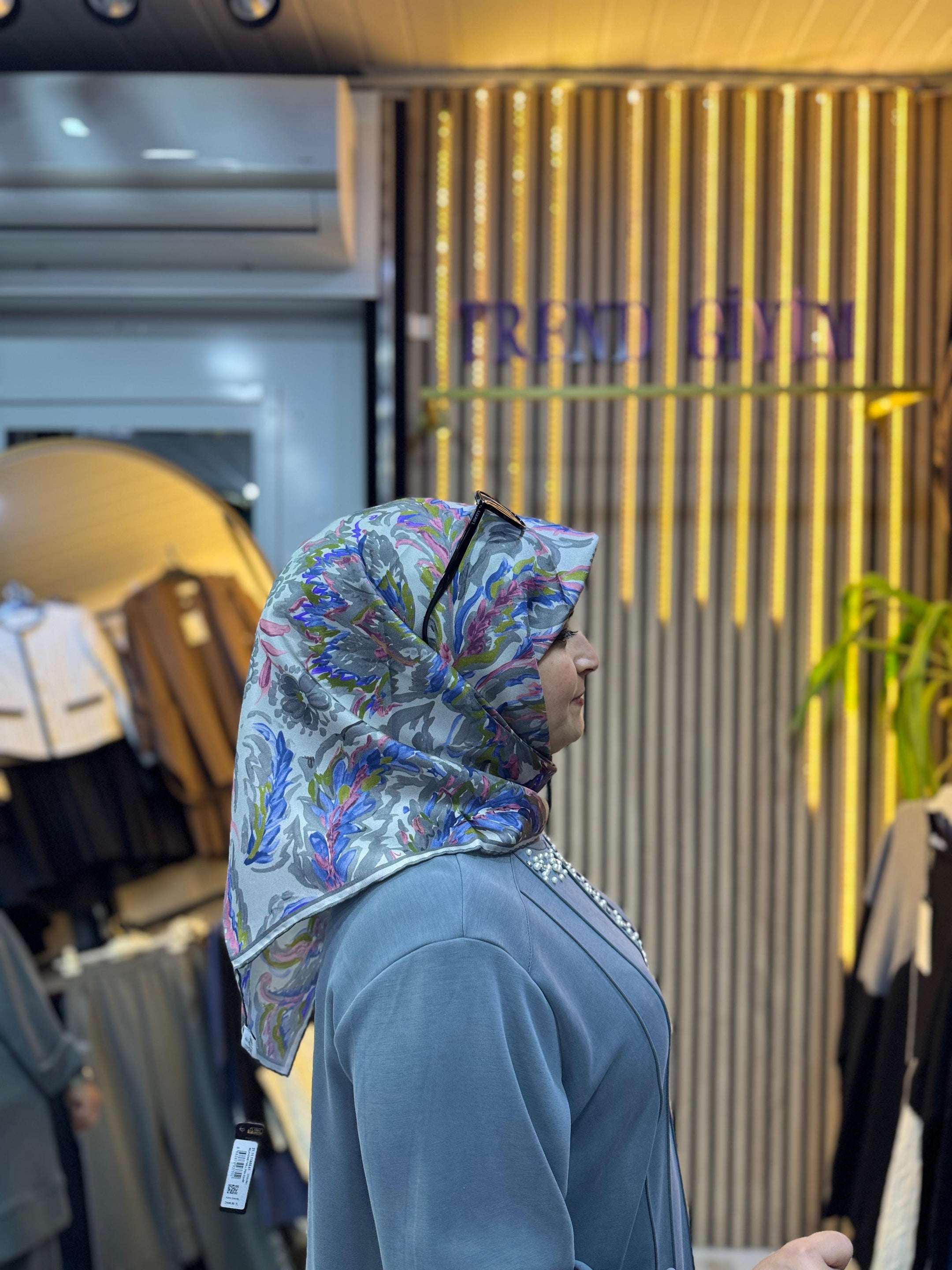 SİLK HOME İPEK EŞARP Ş13