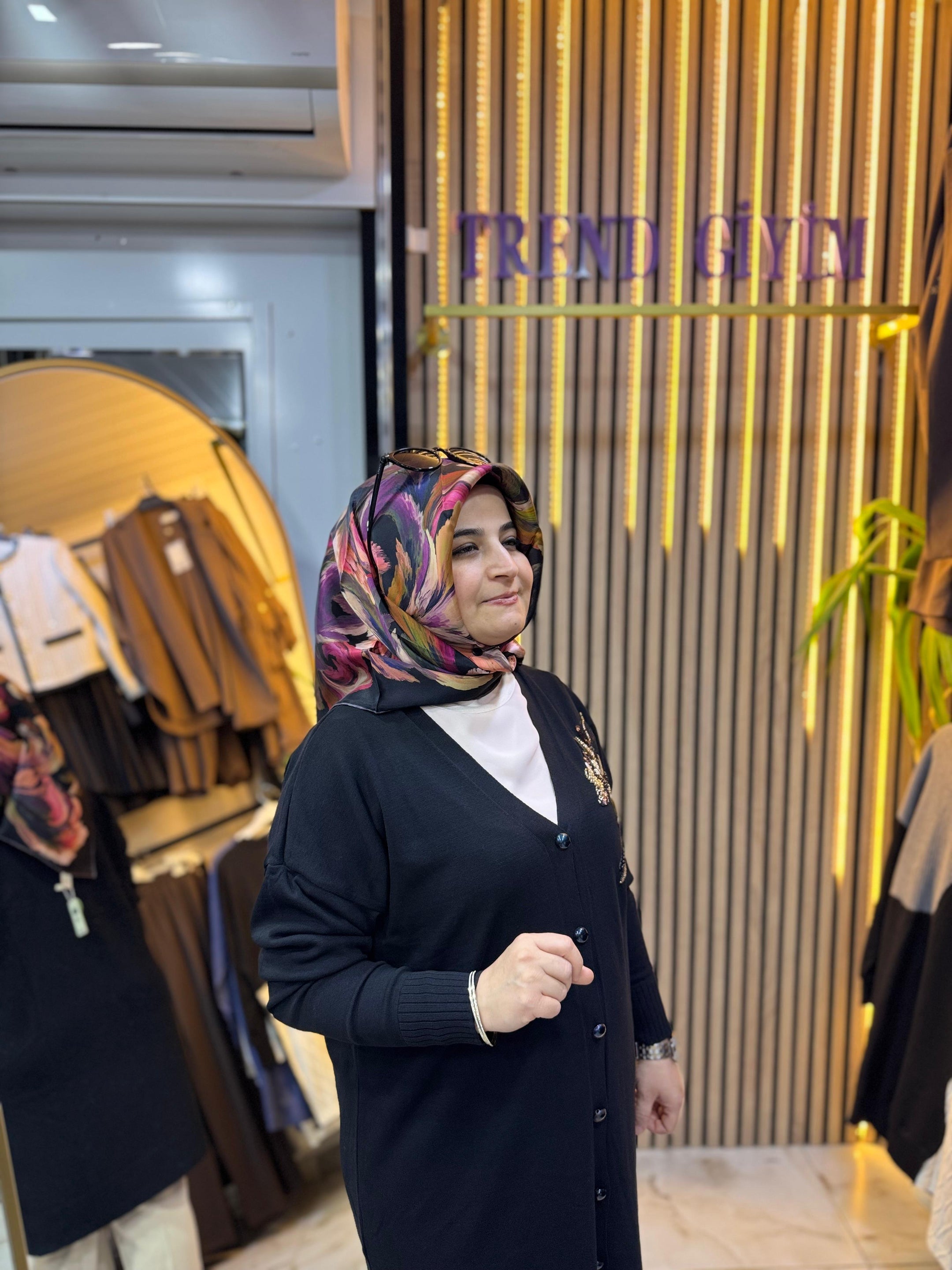 ARMİNE İPEK EŞARP Ş11