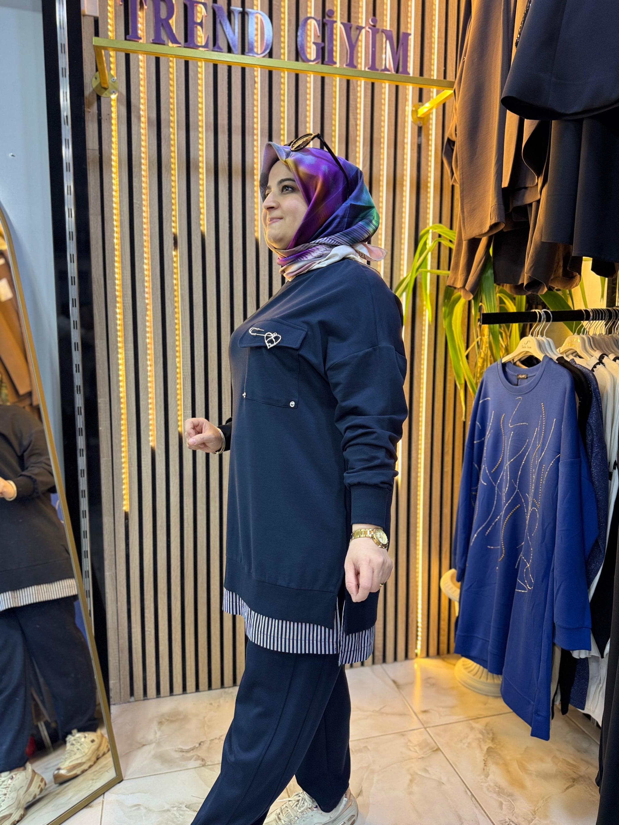 BRONŞLU TUNİK LACİVERT T11