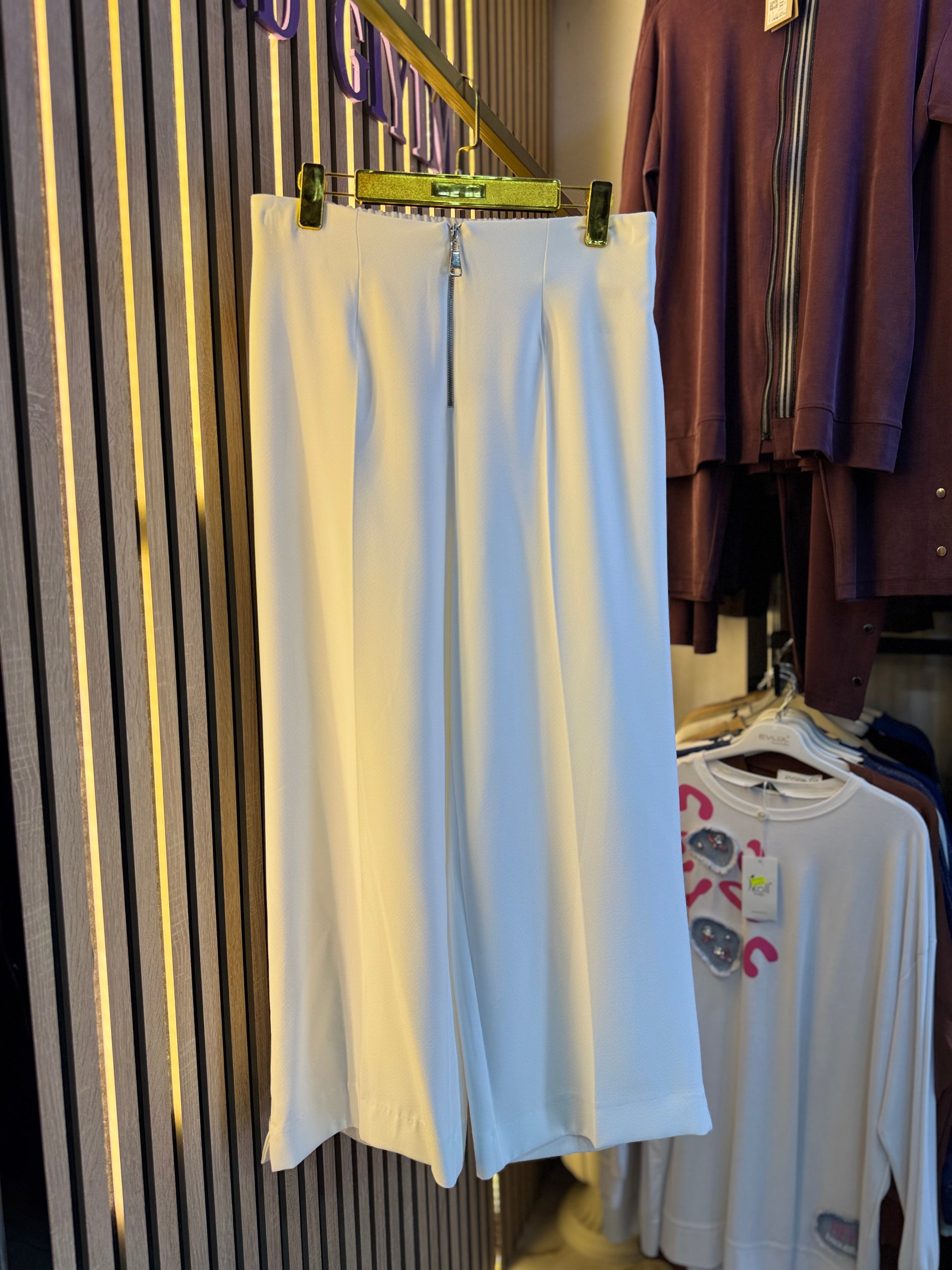 PUANE DÖKÜMLÜ KREP PANTOLON BEYAZ P1