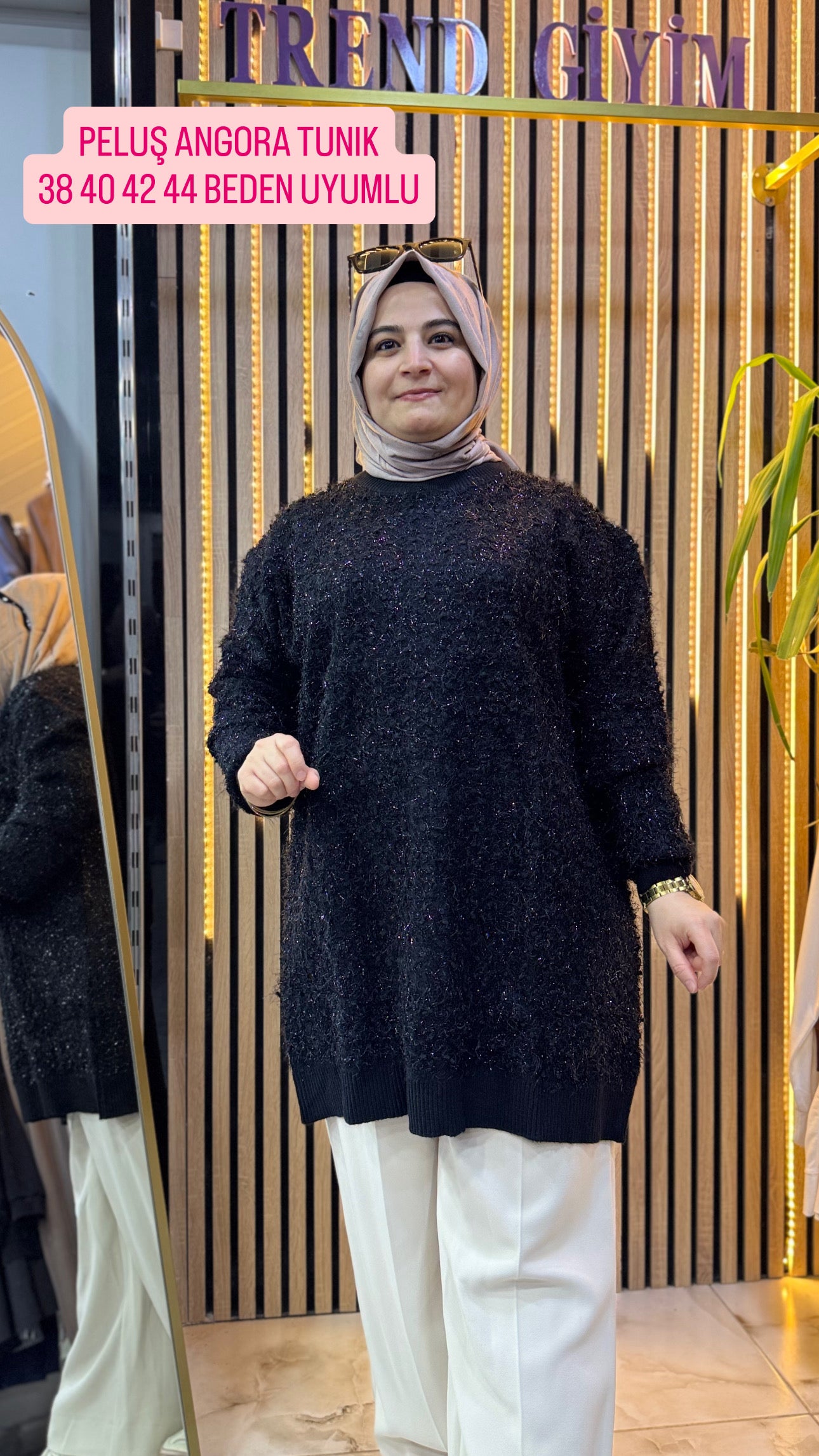 ANGORA YUMOŞ TUNIK SİYAH