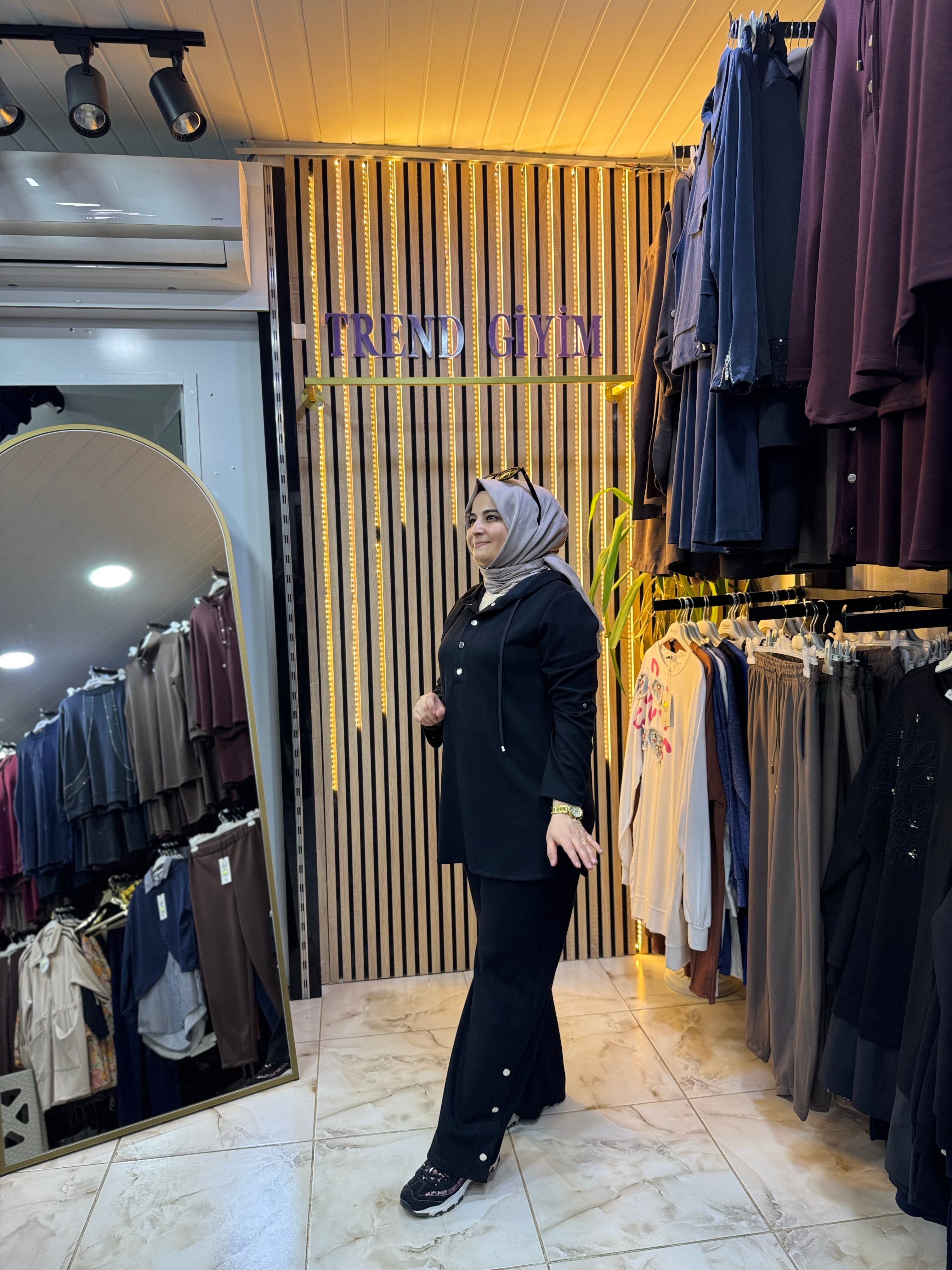 NOŞHE OYSHO ÇIT TAKIM SİYAH