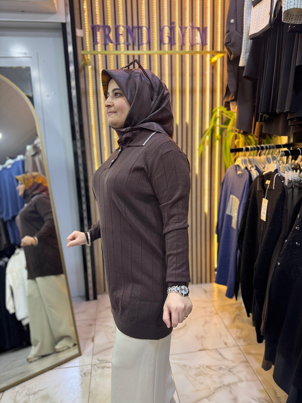 NEFİSE AKRİLİK SİMLİ TUNİK TN42