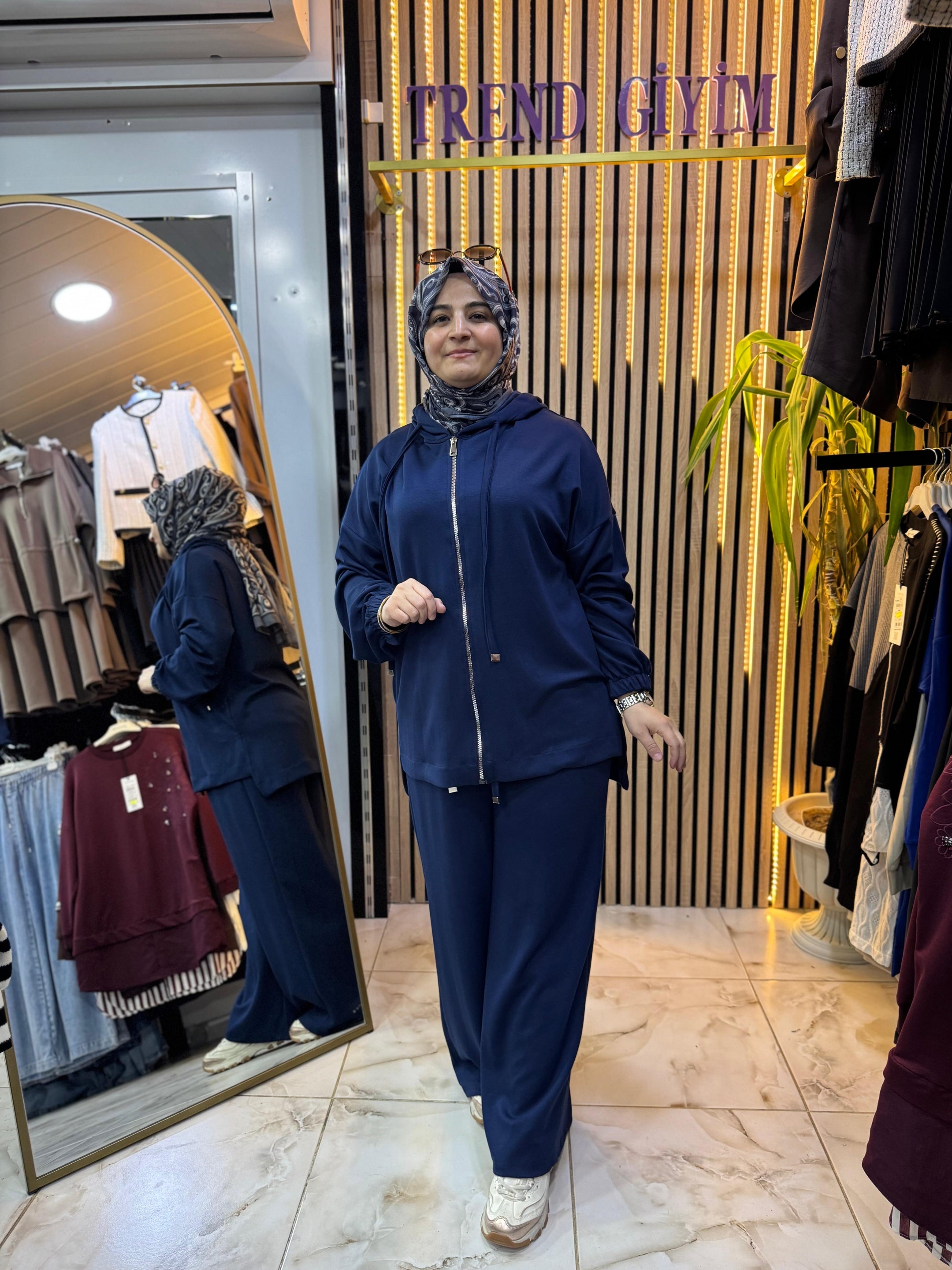 KAMPANYALI OYSHO TAKIM RAHAT KALIP LACİVERT T22