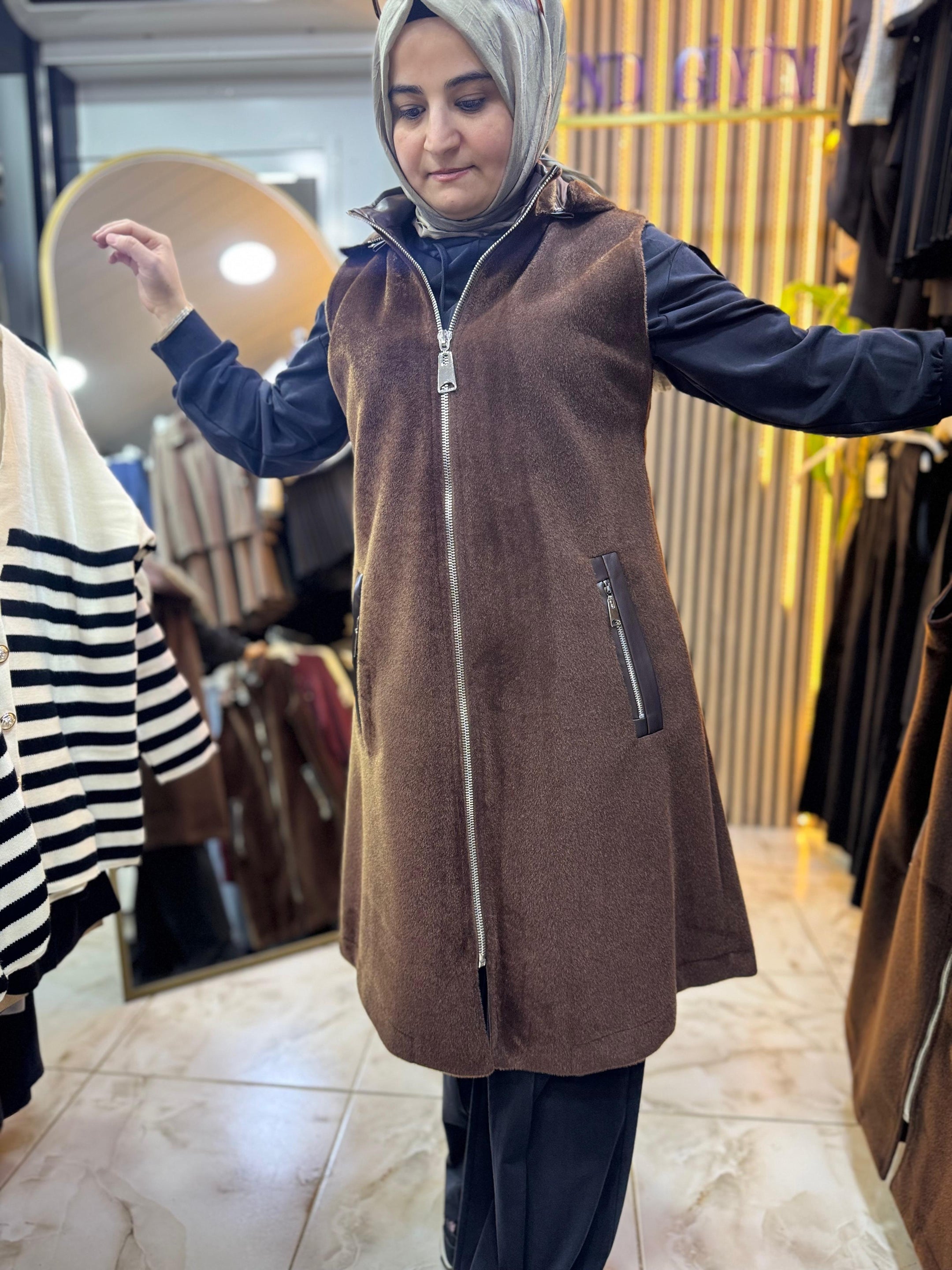 KAŞE KÜRK YELEK KAHVE CY4