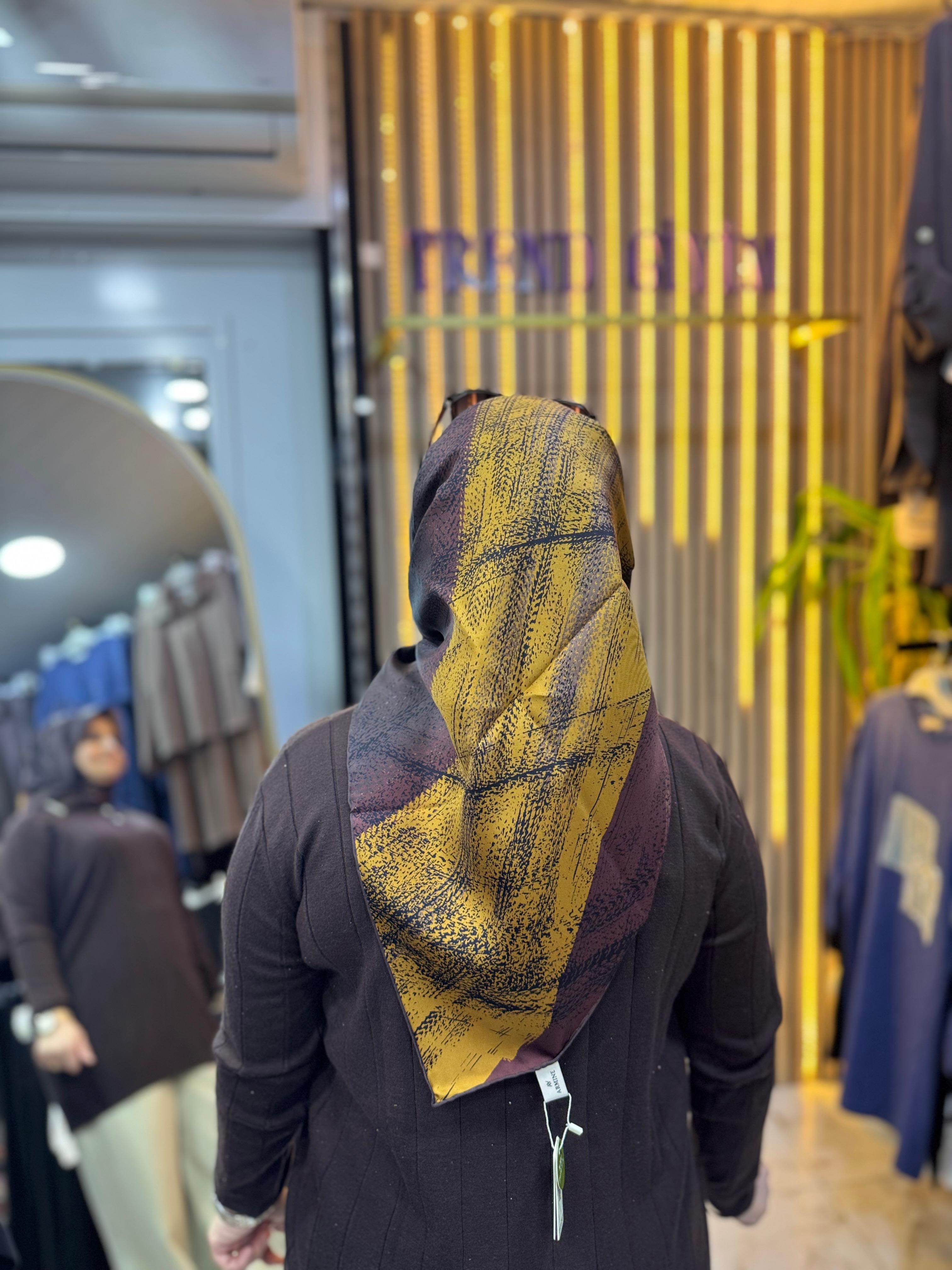 ARMİNE İPEK EŞARP R15