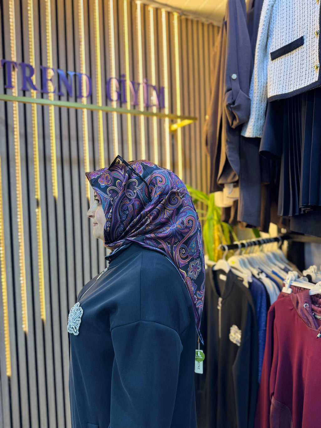 ARMİNE İPEK EŞARP R18