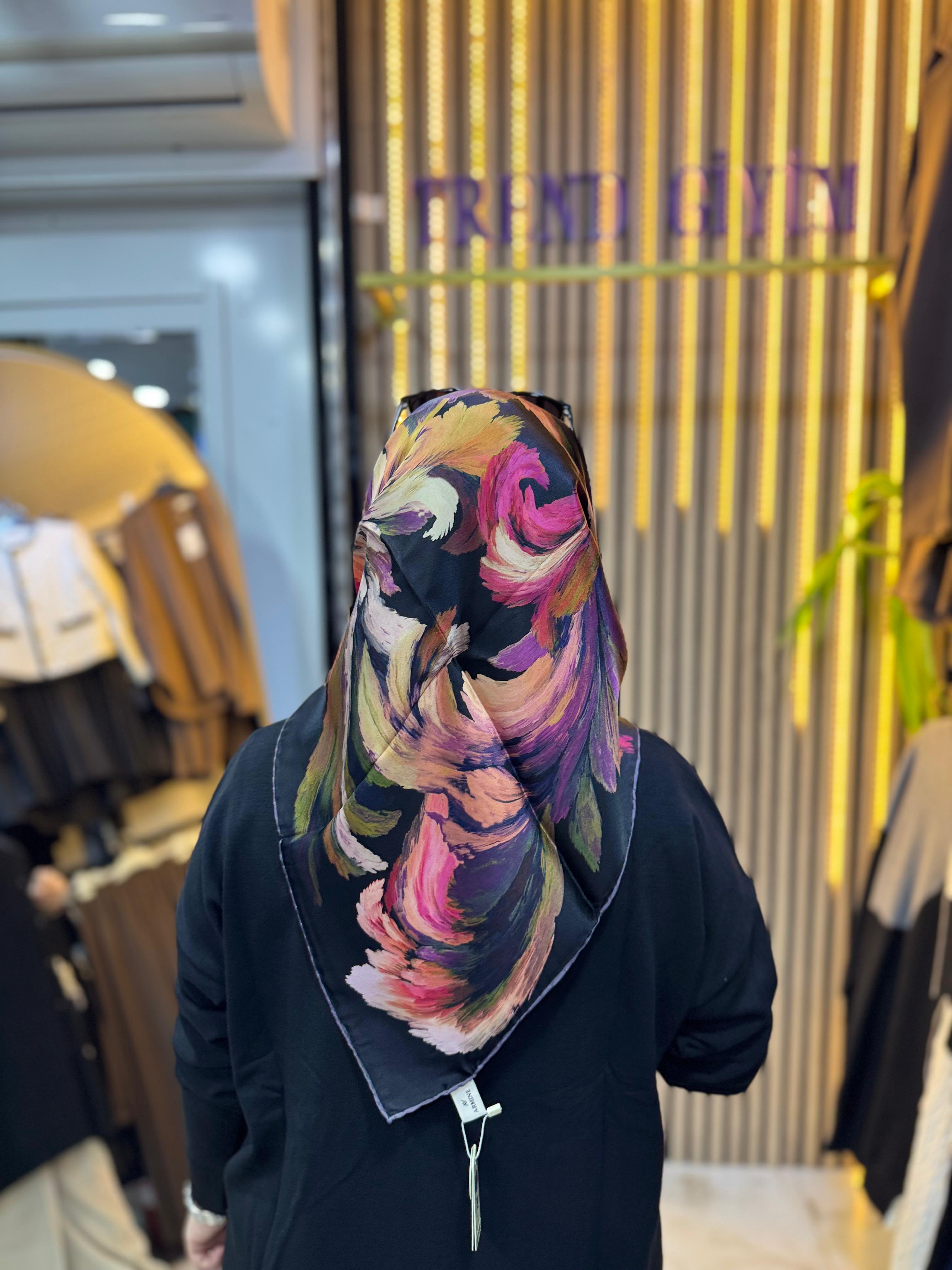 ARMİNE İPEK EŞARP Ş11