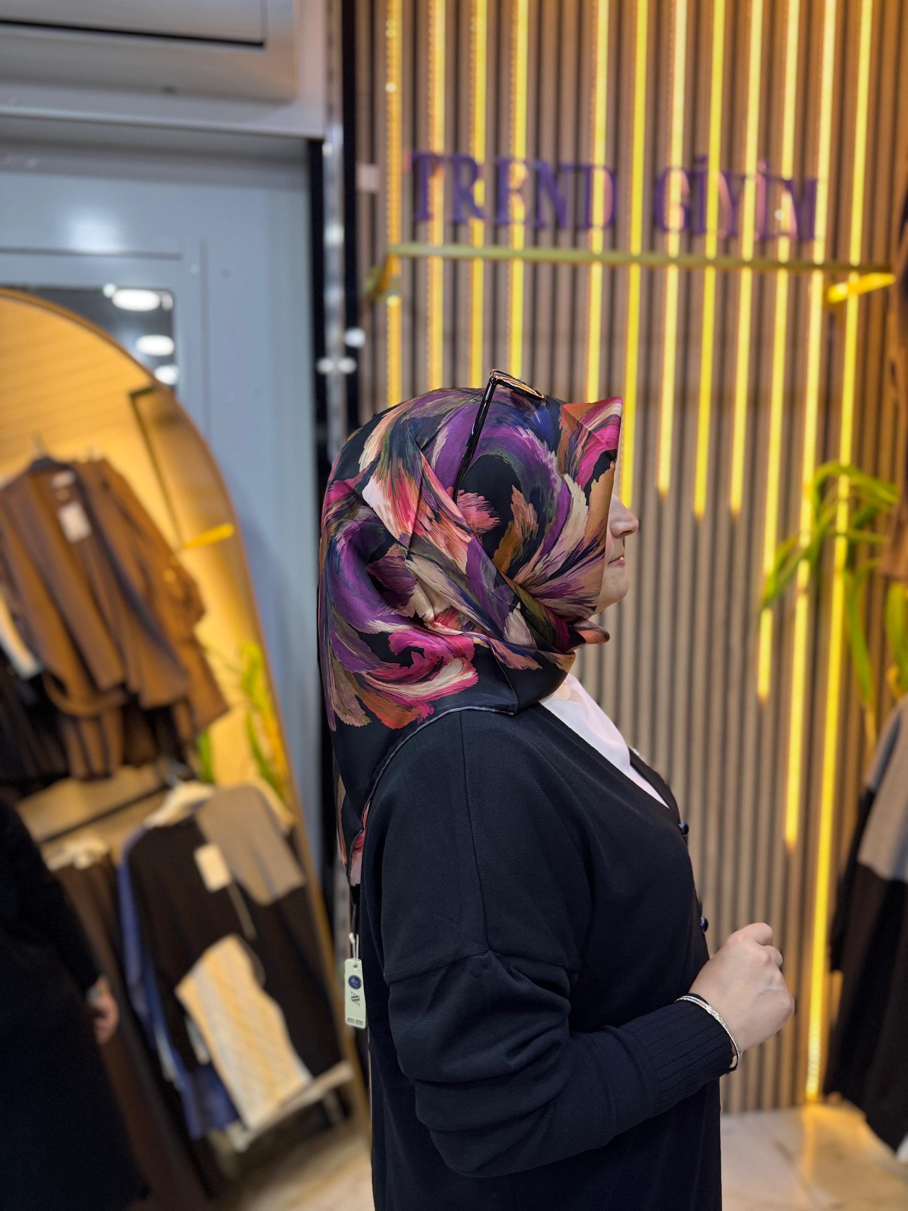 ARMİNE İPEK EŞARP Ş11