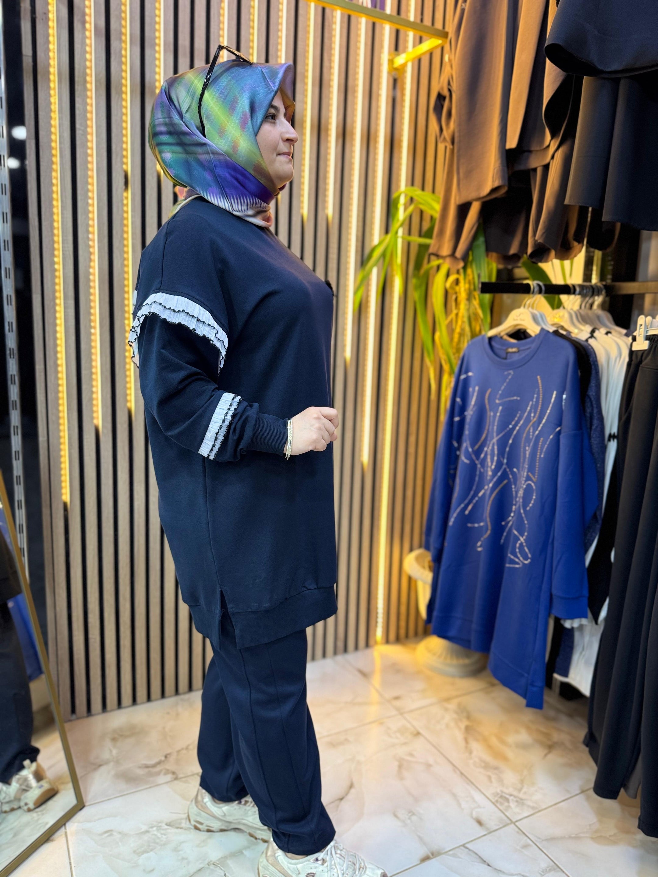 KOLU FIRFIRLI TUNİK SİYAH T12