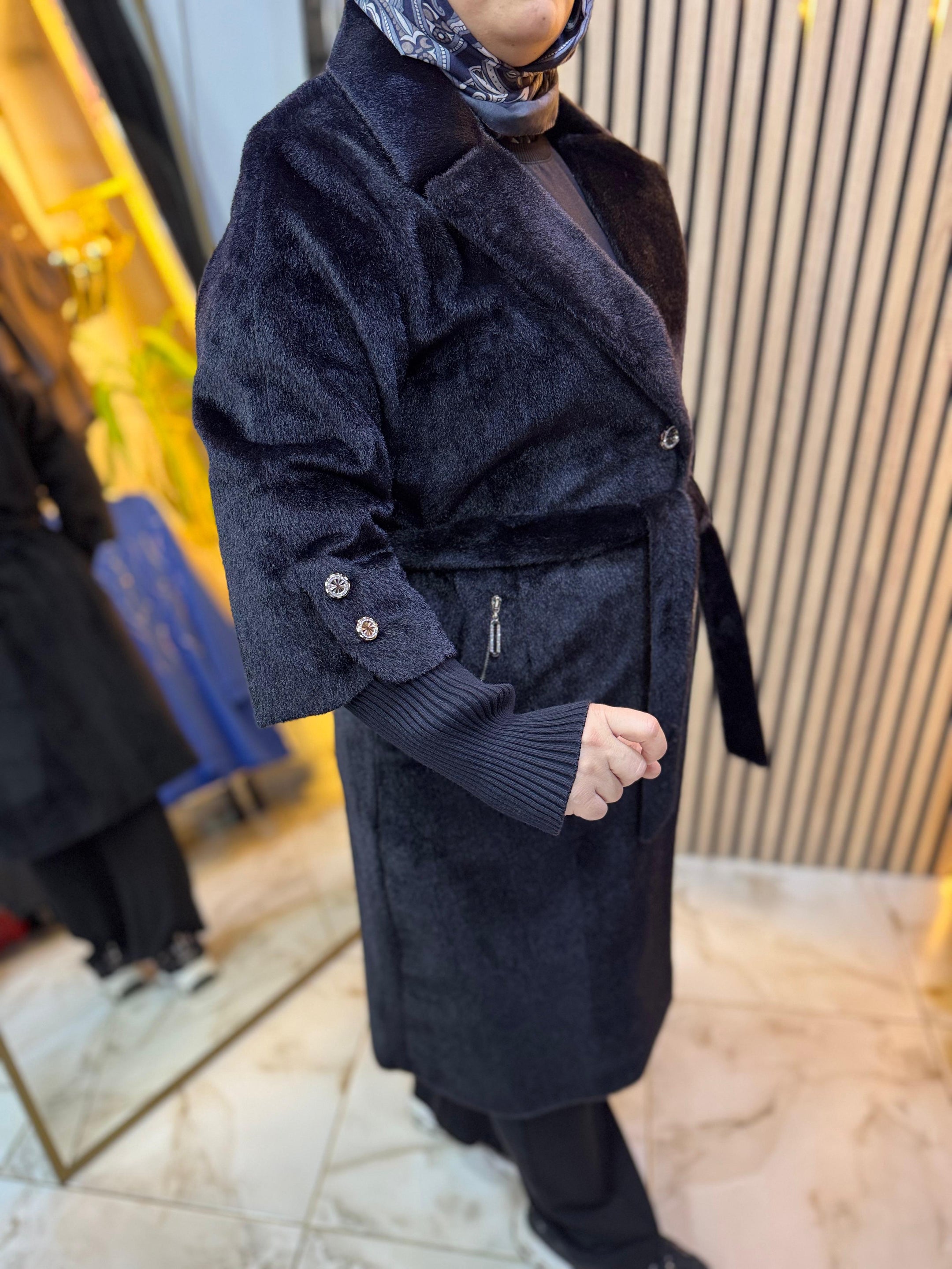 PREMİUM ANGORA KABAN SİYAH K10